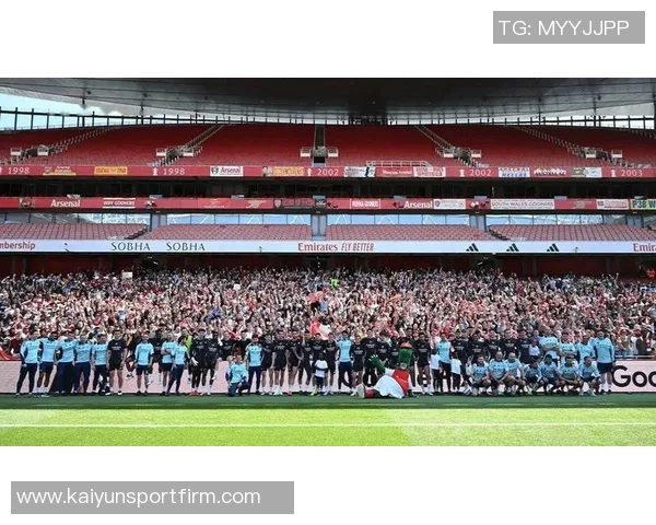 阿森纳关注20岁埃尔切中场门多萨解约金仅需2000万欧元