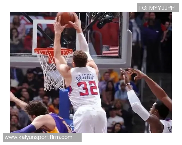 14年前今天格里芬惊天扣篮逆袭帕金斯创造篮球历史经典瞬间